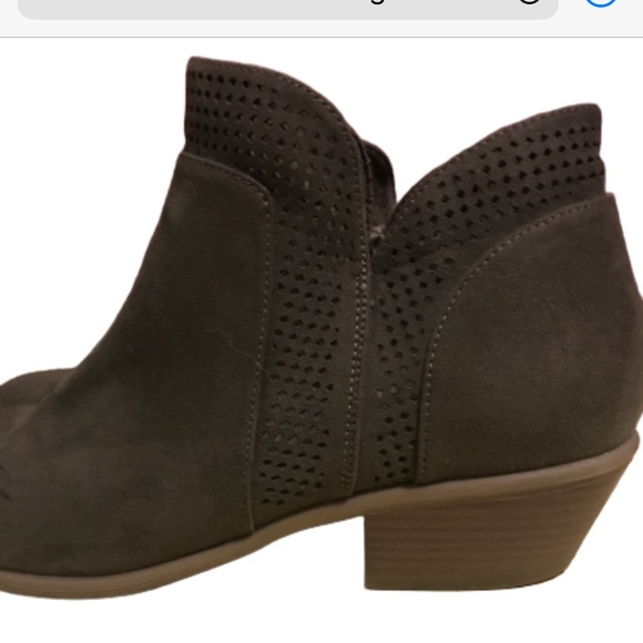 Old Navy olive green booties - Picture 4 of 5
